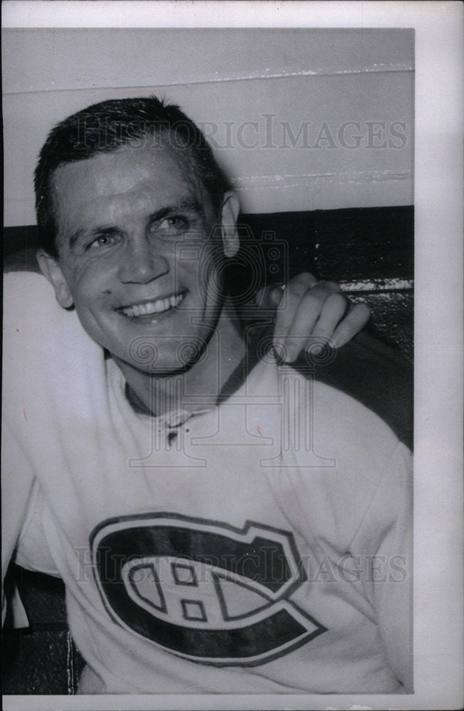 1966 Press Photo Montreal Canadians Ralph Backstrom - Historic Images