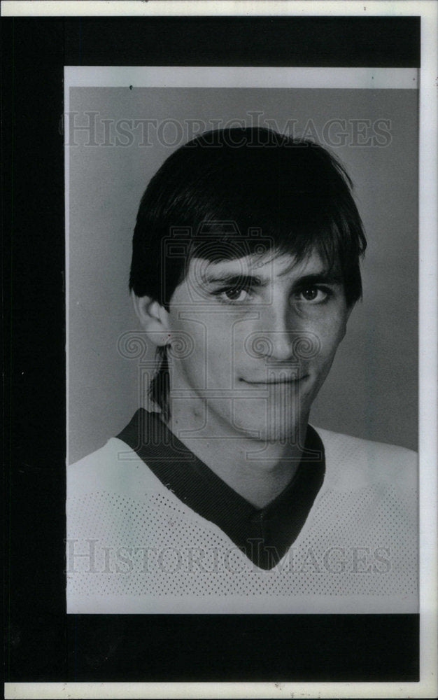 1986 Press Photo Mark Laforest Detroit Red Wings Goalie - Historic Images