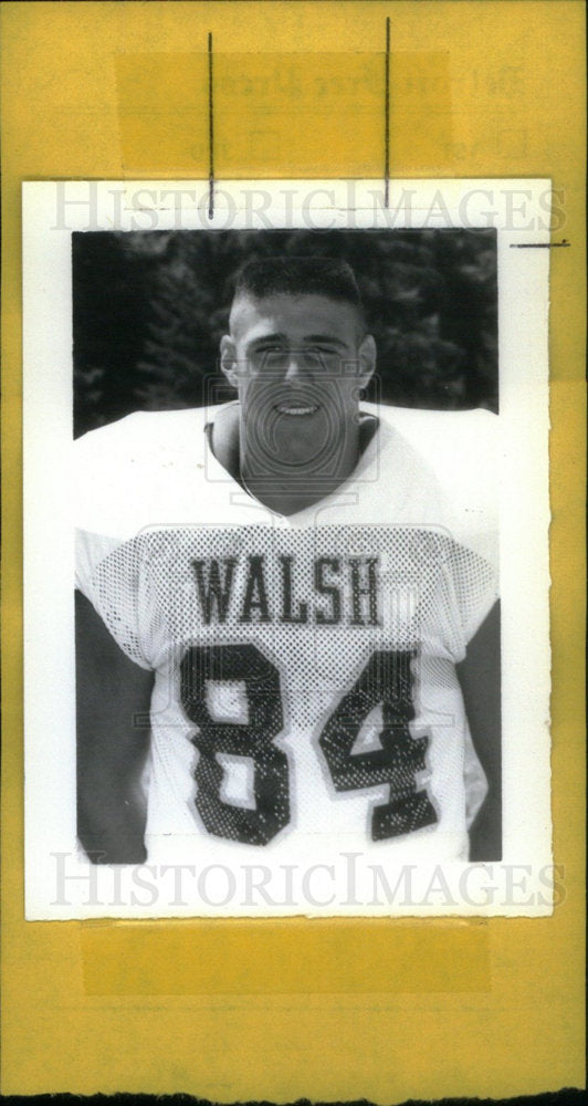 Press Photo Walsh football player - Historic Images