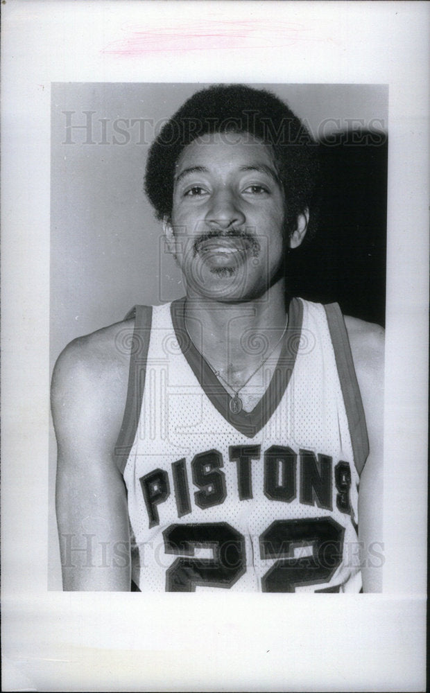 1977 Press Photo Louie Nelson Detroit Pistons player - Historic Images