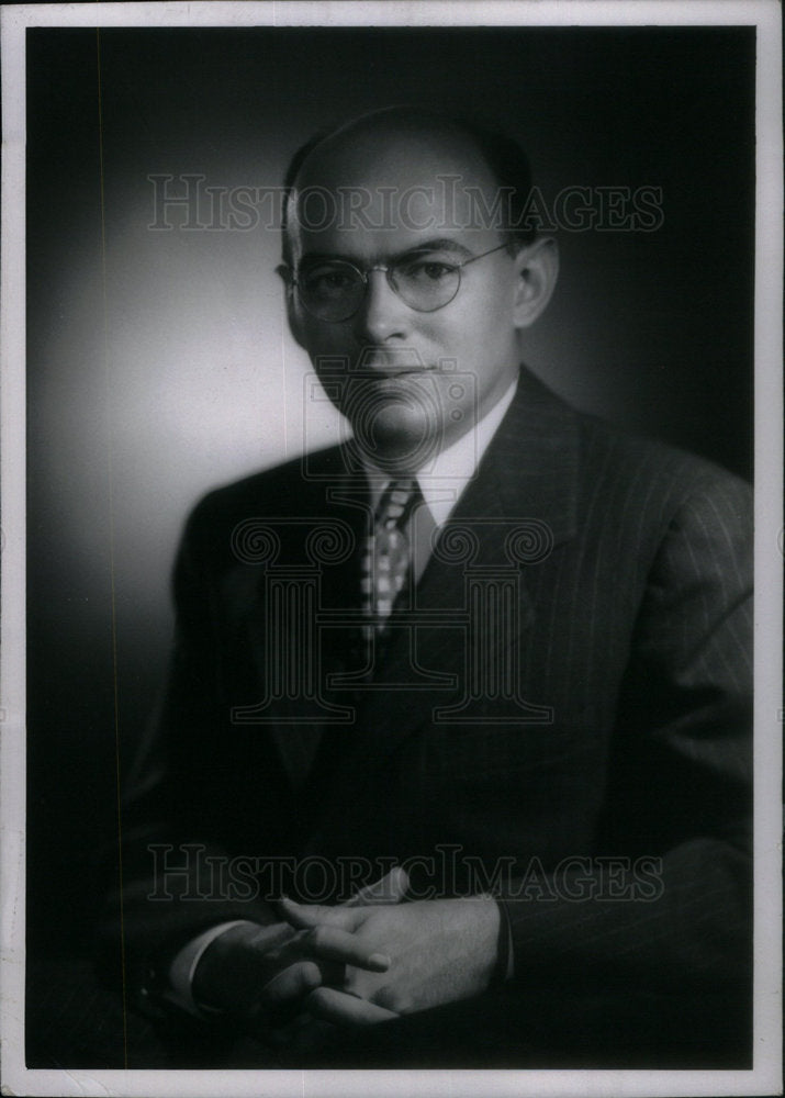 1951 Press Photo Robert S. McCollum World Affairs - Historic Images