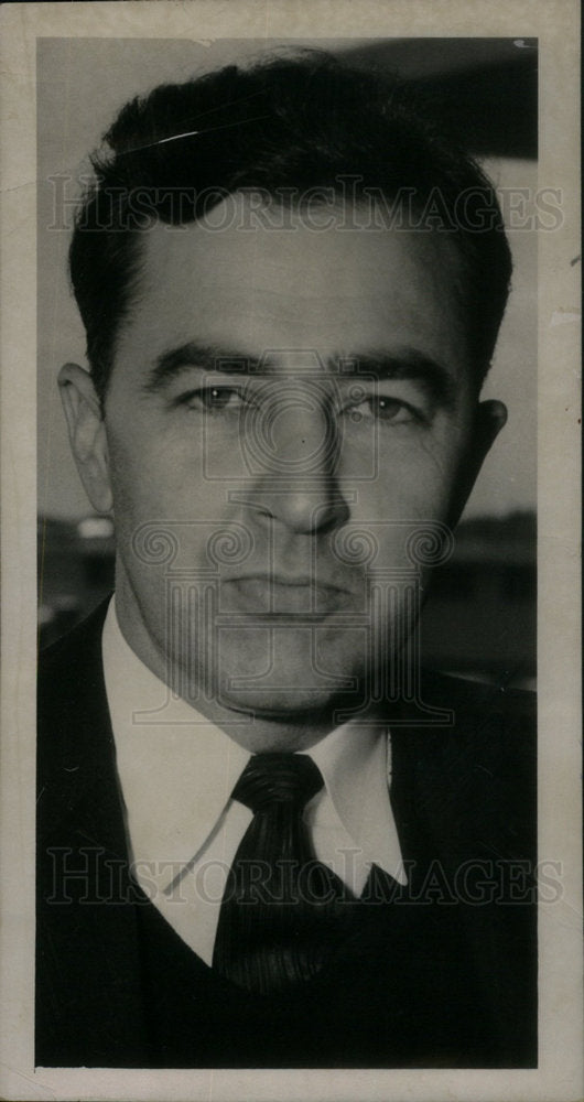 1954 Press Photo Eugene McCarthy American politician - Historic Images