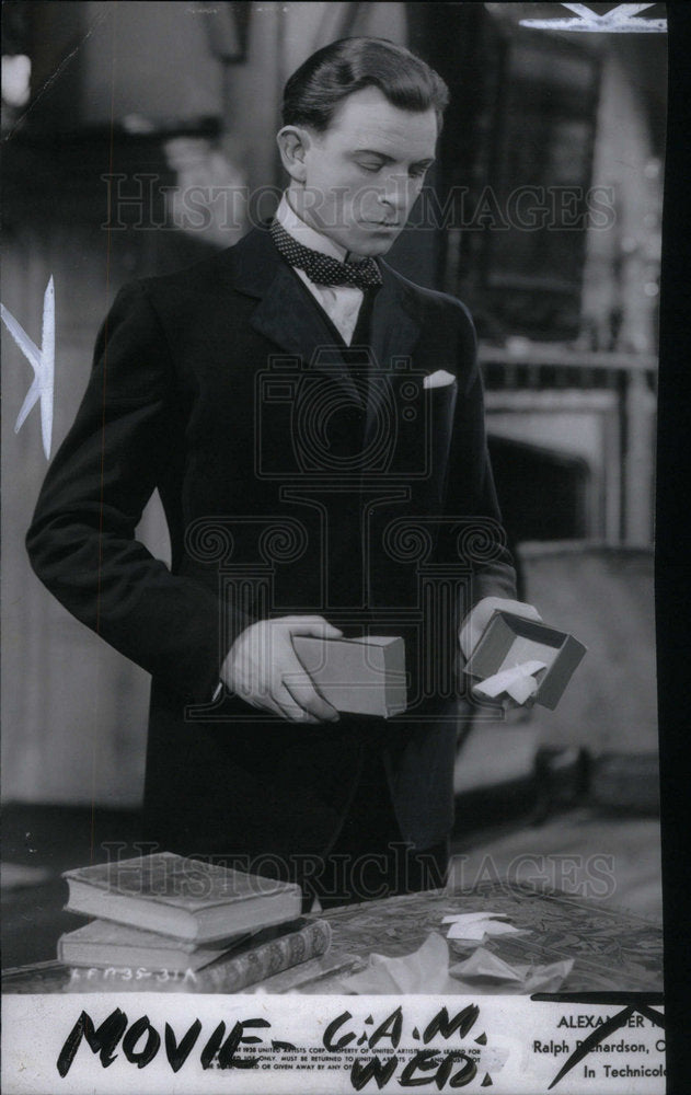 1939 Press Photo John Clements Actor Producer - Historic Images