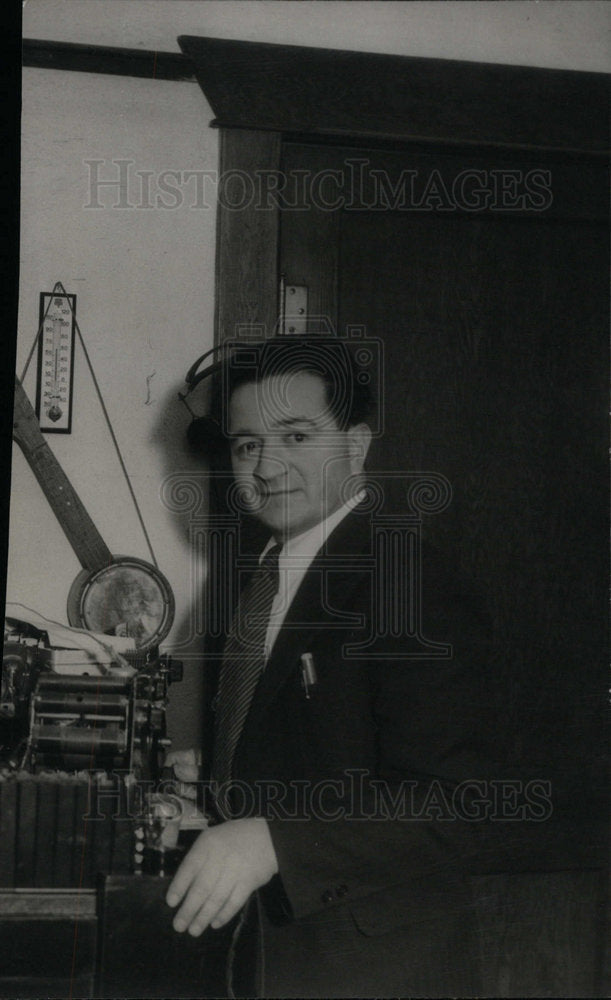 1934 Press Photo Kenneth Gagas - Historic Images