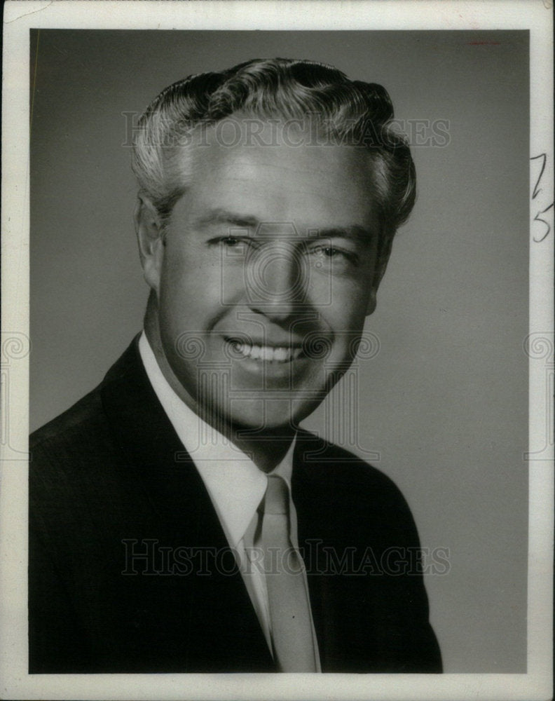 1969 Press Photo Portrait Picture Charles Buck - Historic Images