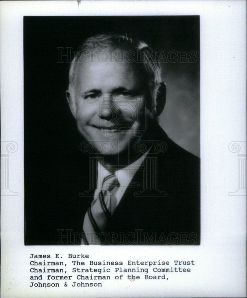 1990 Press Photo Executive James Burke - Historic Images