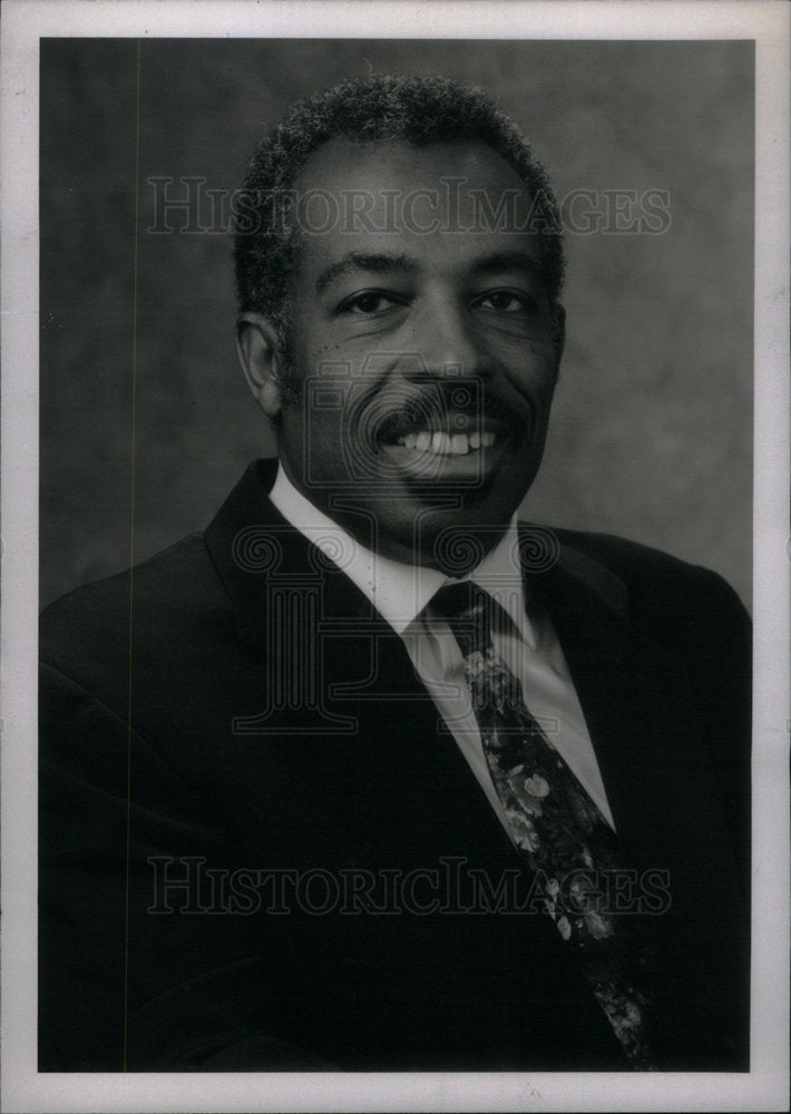 1994 Press Photo Wiley Daniel managing partner Popham - Historic Images