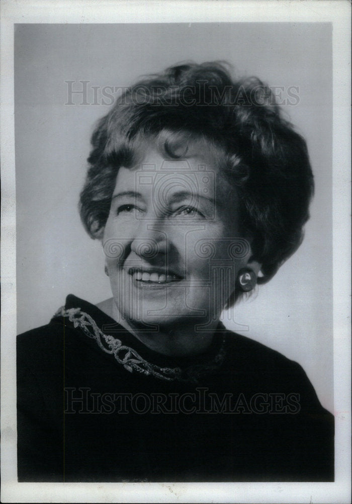 1970 Press Photo Mrs Dr Virginia Cutler Simle Balck - Historic Images