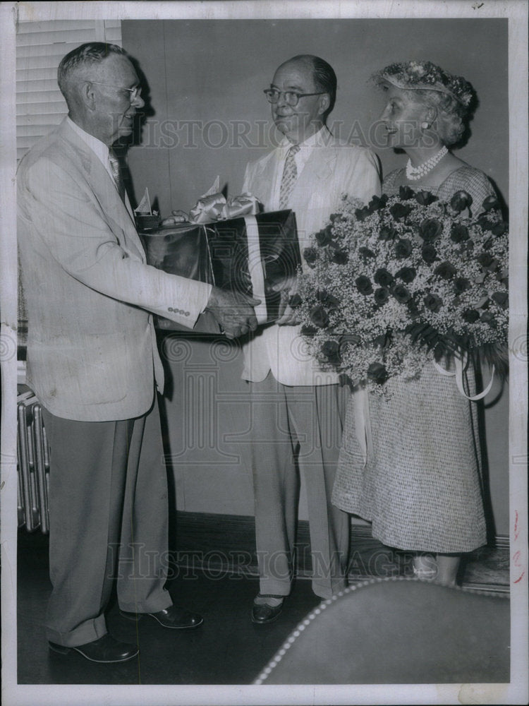 1955 Press Photo Thomas P. Campbell Charles B. Berry - Historic Images