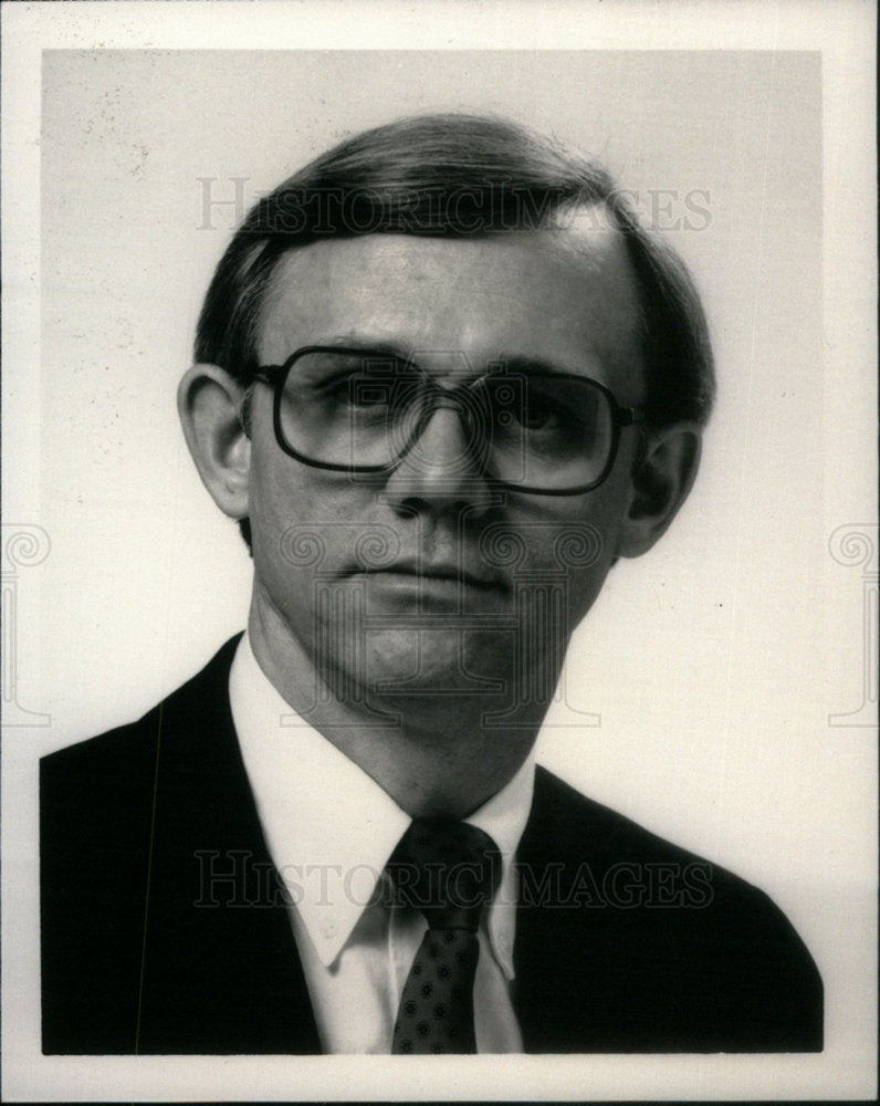 1988 Press Photo First Bank John Danielson - Historic Images