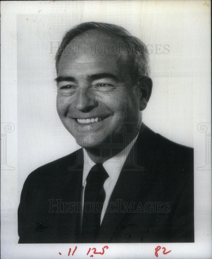 1974 Press Photo Richard Finney Denver Public National - Historic Images