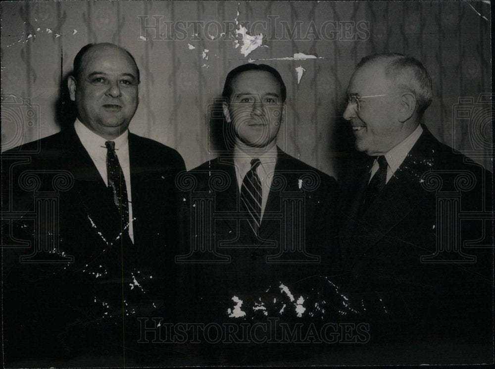 1945 Press Photo Leonard Firestone:Industrialist Denver - Historic Images