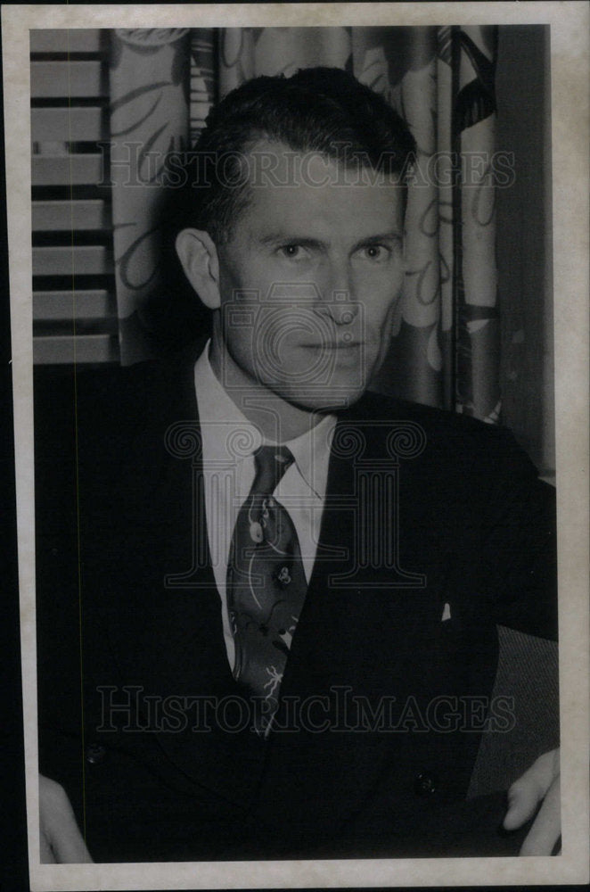 1950 Press Photo Asst Secy Interior Davidson Stern Face - Historic Images