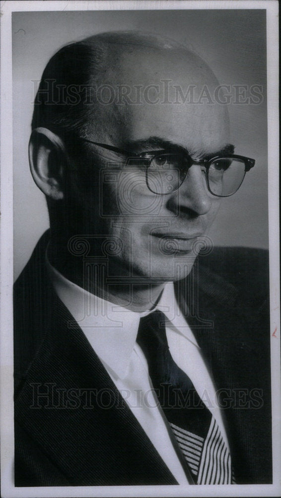 1957 Press Photo Robert McCollum voice actor host WFAA - Historic Images