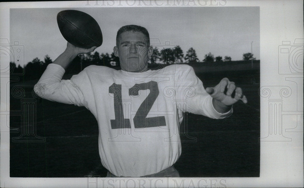 1960 Press Photo Rich Mayo American Football Player. - Historic Images