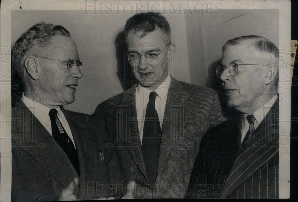 1949 Press Photo Robert Galbreath Otto Bach Earl Mosley - Historic Images