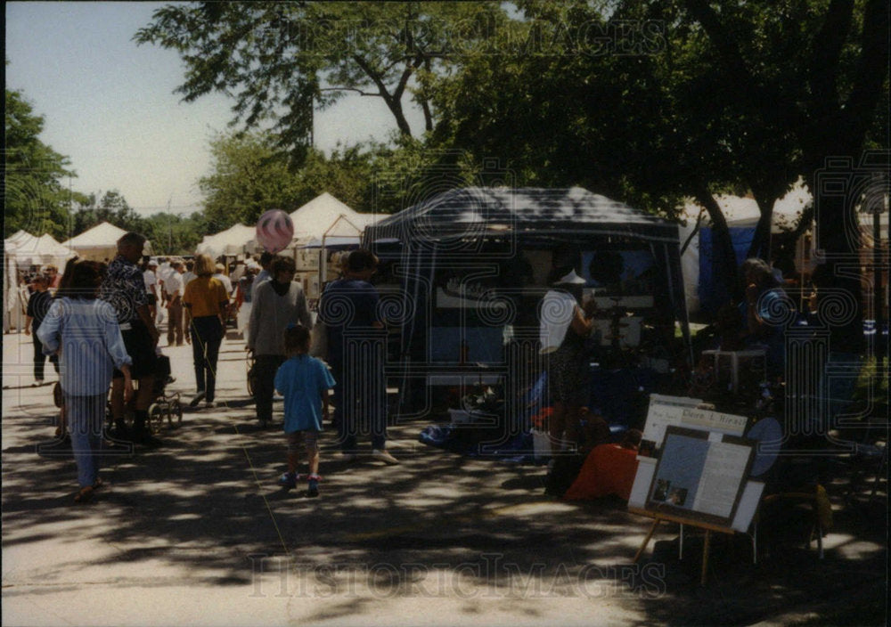 Picture of Northfield Art Festival. - Historic Images