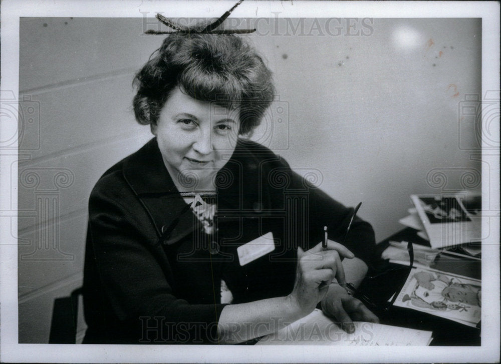 1971 Press Photo Dr Francis Henry  Kenny Michigan Smile - Historic Images