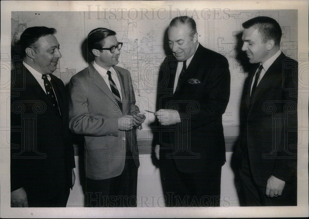 1969 Press Photo Colorado Springs Mayer Eugene McCleary - Historic Images