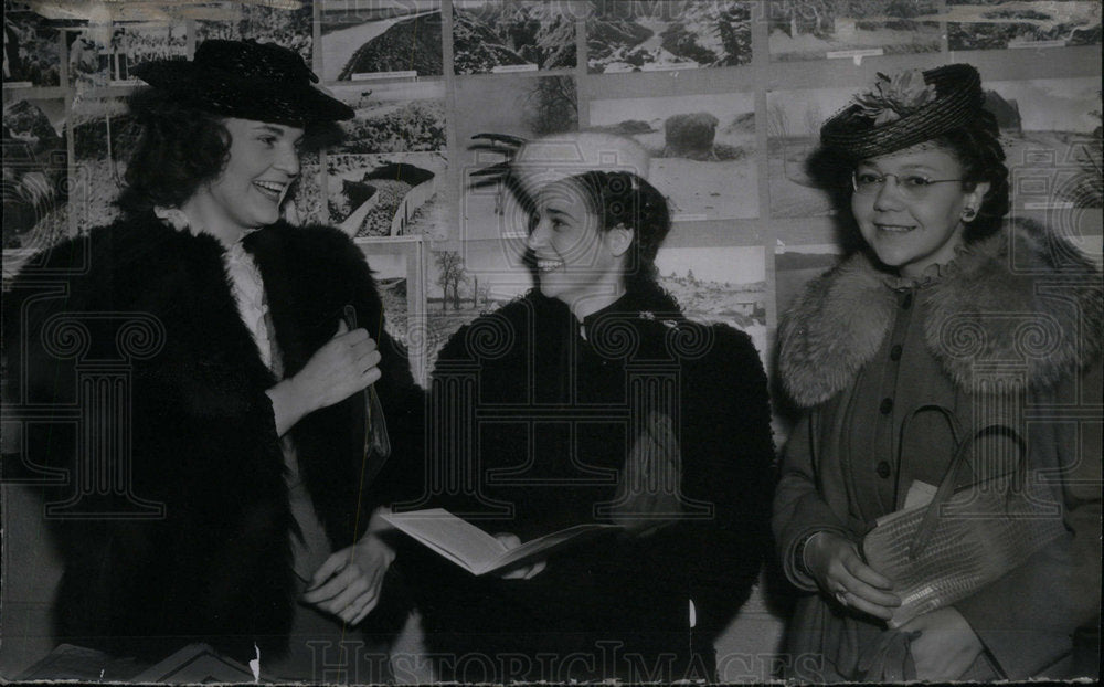 1940 Press Photo Colorado Rocky Mountain Region Teacher - Historic Images