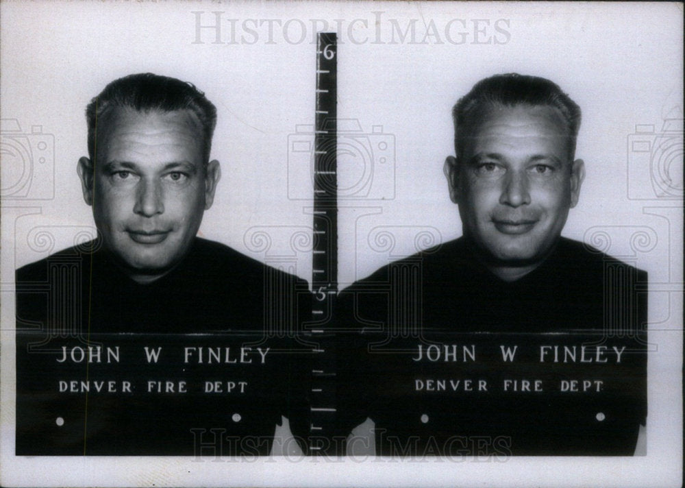 1970 Press Photo John Finley Denver fire dept climbed - Historic Images