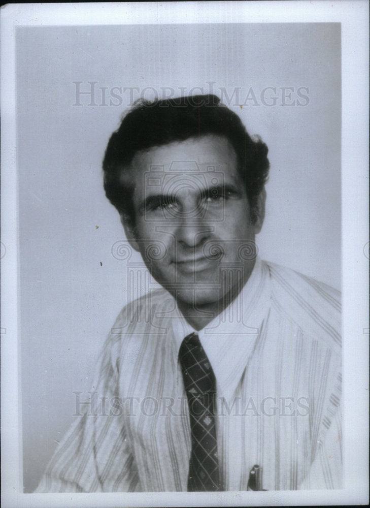 1976 Press Photo Shlomo Aronson Israeli architect works - Historic Images