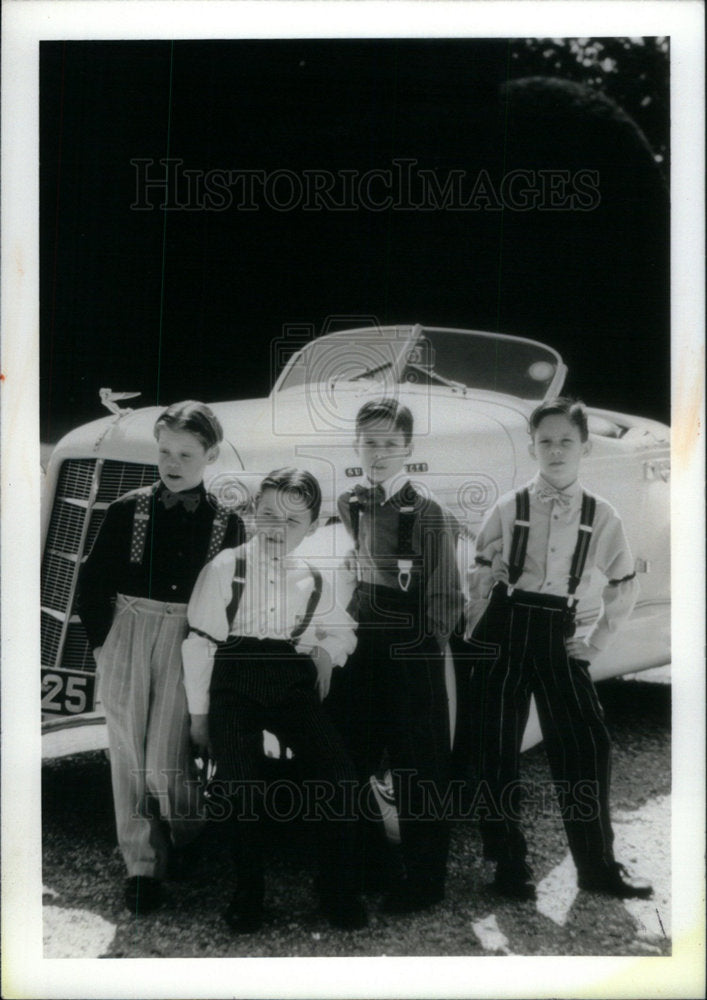 1994 Press Photo Boy Clip Suspender Fashion Sense - Historic Images