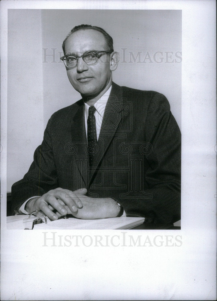 1960 Press Photo Allan Smith UM Law Dean Nebraska - Historic Images