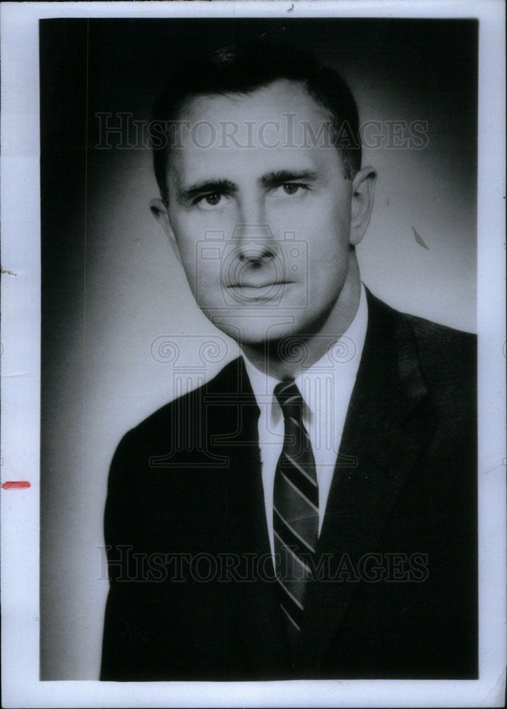 1971 Press Photo Jackson Smart Business Executive - Historic Images