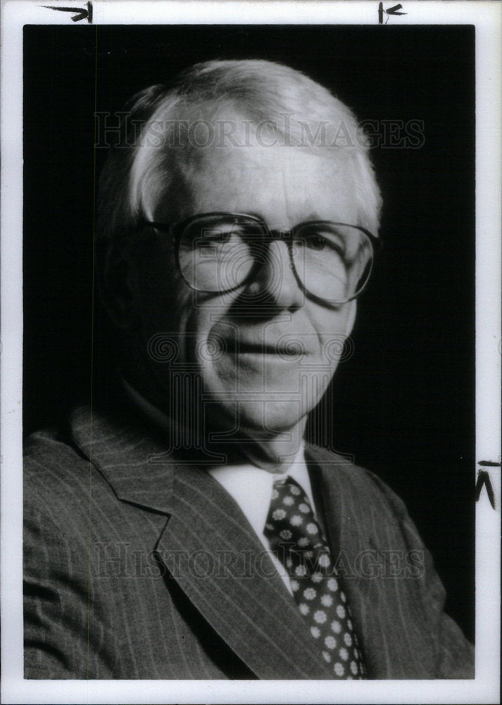 1987 Press Photo James W. Ford, Business Executive - Historic Images