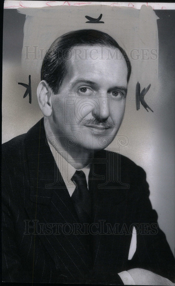 1952 Press Photo Richard Harkness NBC Commentator - Historic Images