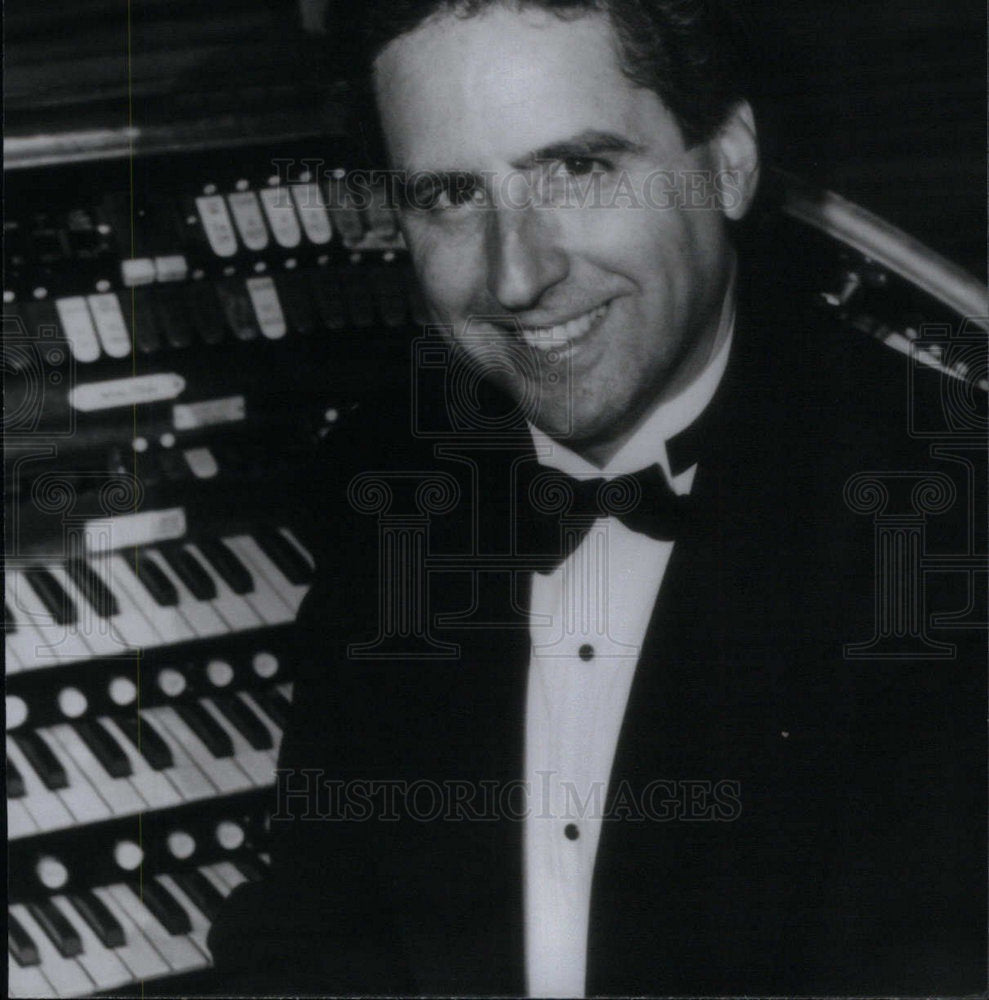 1993 Press Photo Organist Dennis James - Historic Images