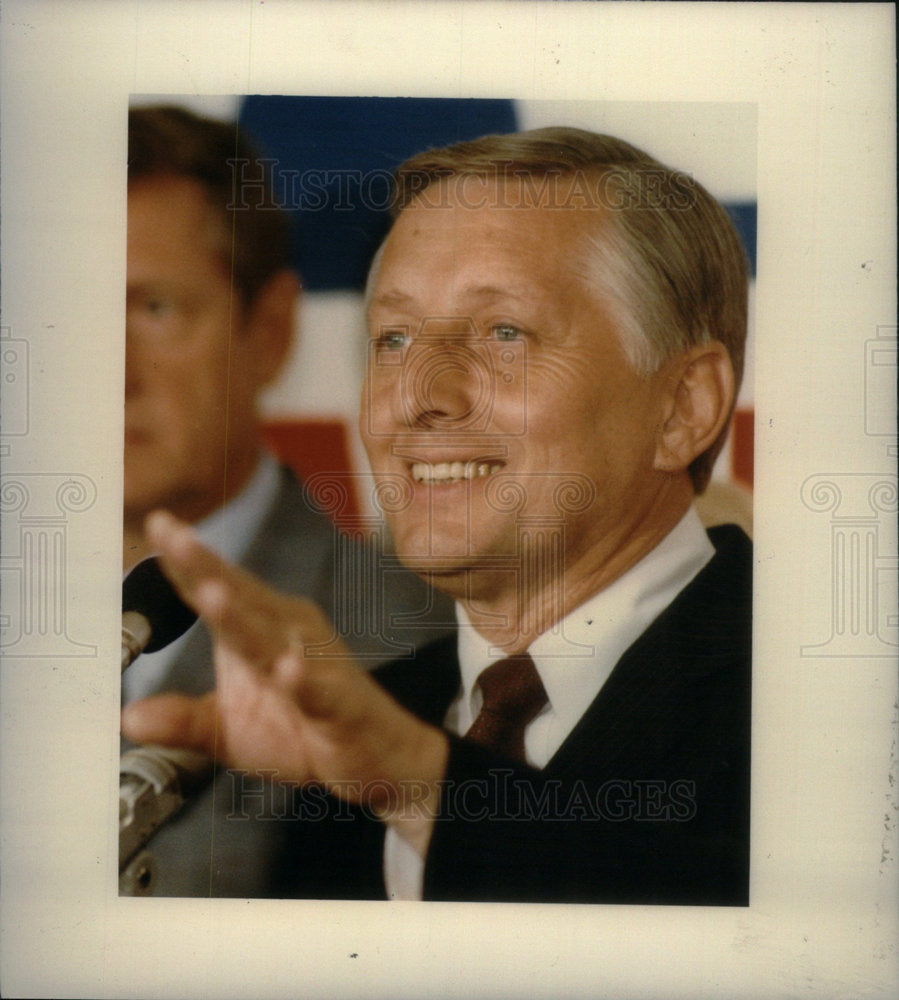 1982 Press Photo Richard Headlee Republican Politician - Historic Images