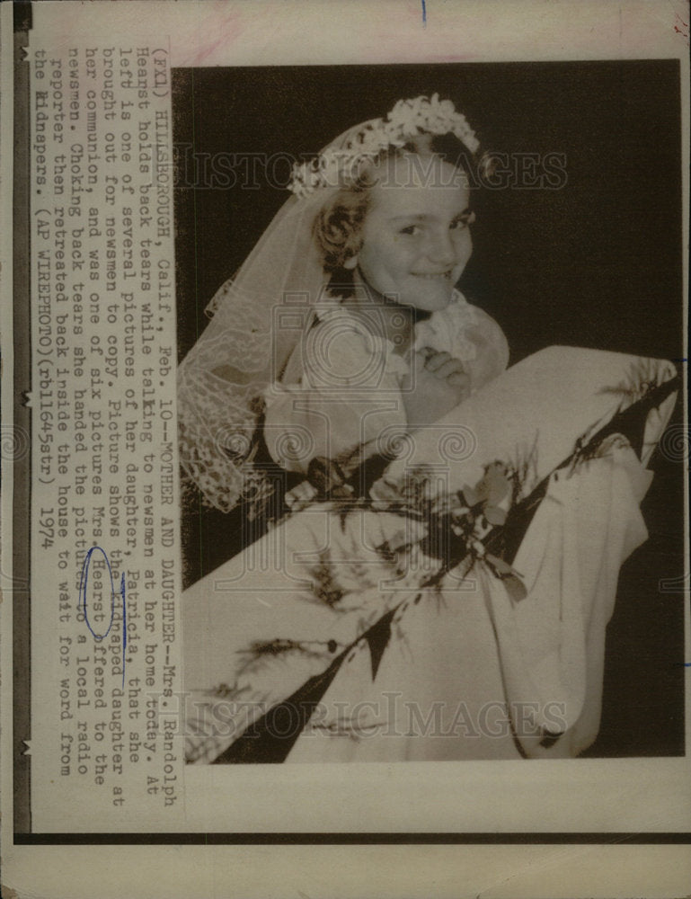 1974 Press Photo Mrs. Patricia Hearst kidnap victim. - Historic Images