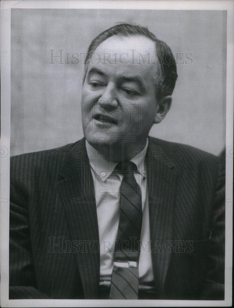 1968 Press Photo Vice President Hubert Humphrey - Historic Images