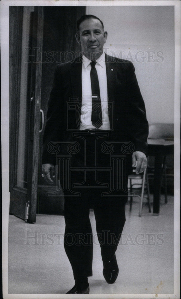 1969 Press Photo Leo Chavez Former Court Clerk - Historic Images