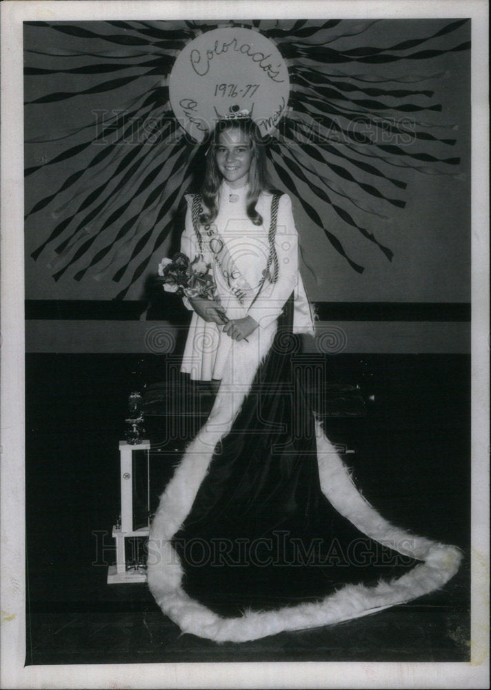 1976 Press Photo Miss Petite Daniel Gallegos - Historic Images