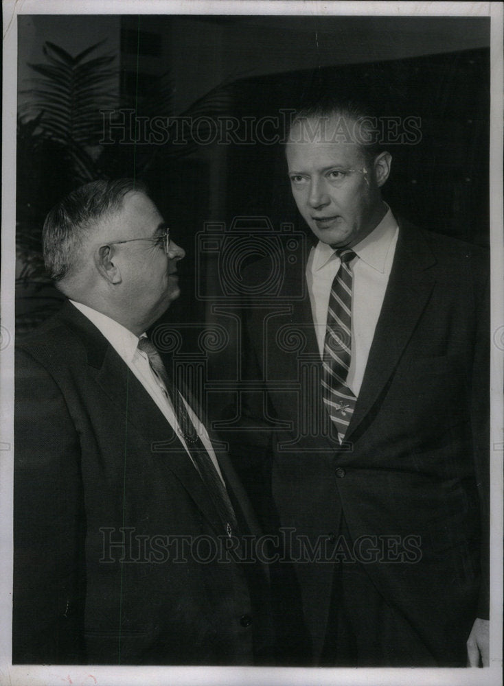 1956 Press Photo Fred Betz Stephen McNichols Election - Historic Images