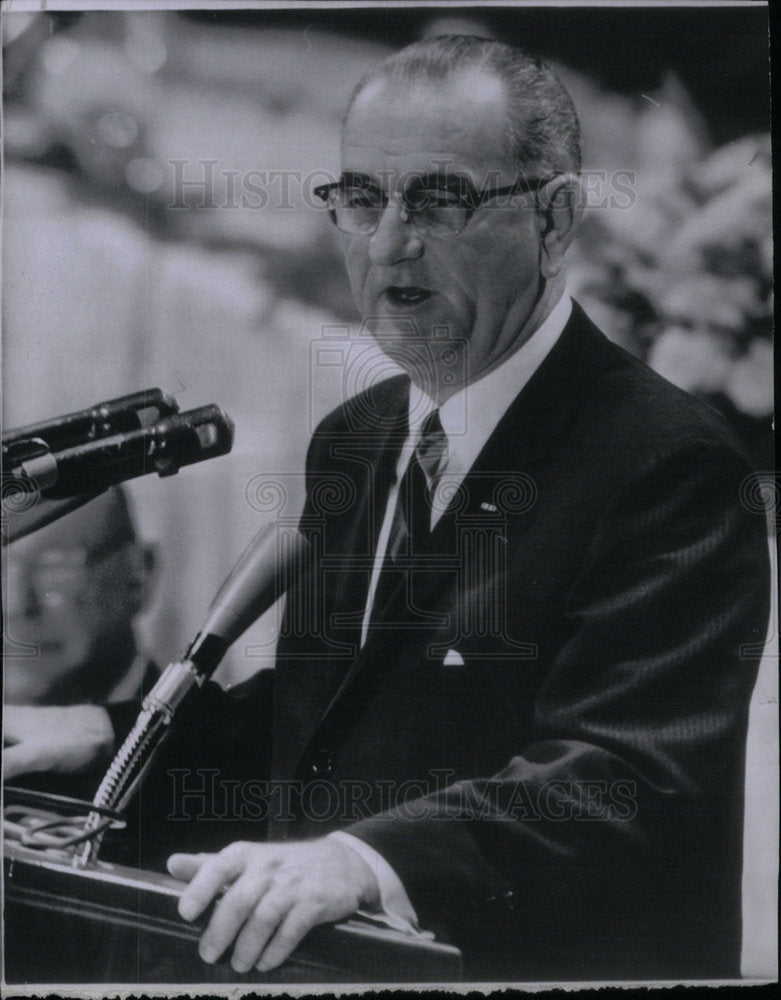 1964 Press Photo President Johnson Press Conference - Historic Images