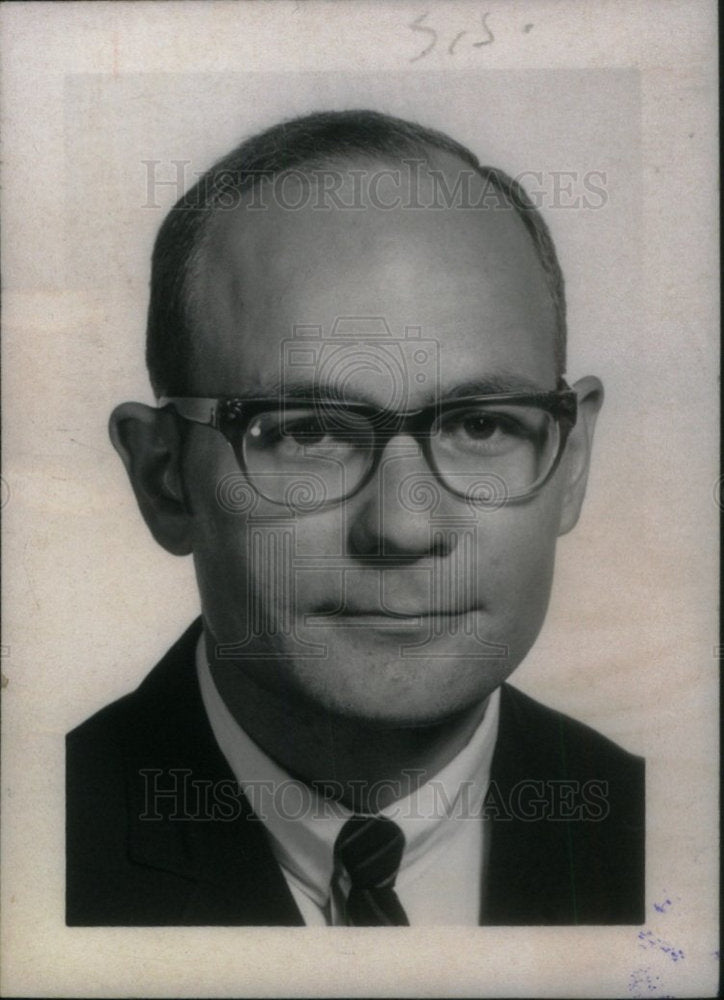 1969 Press Photo Doctor Charles Lesage Denver - Historic Images