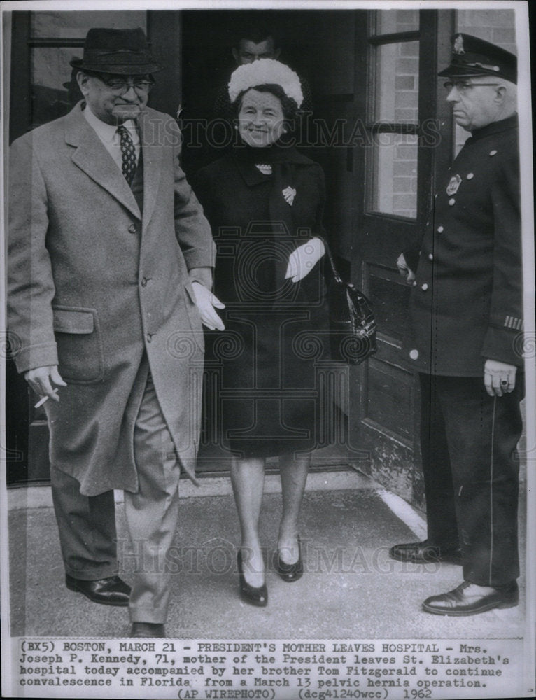 1962 Press Photo Rose Kennedy & Brother Tom Fitzgerald - Historic Images