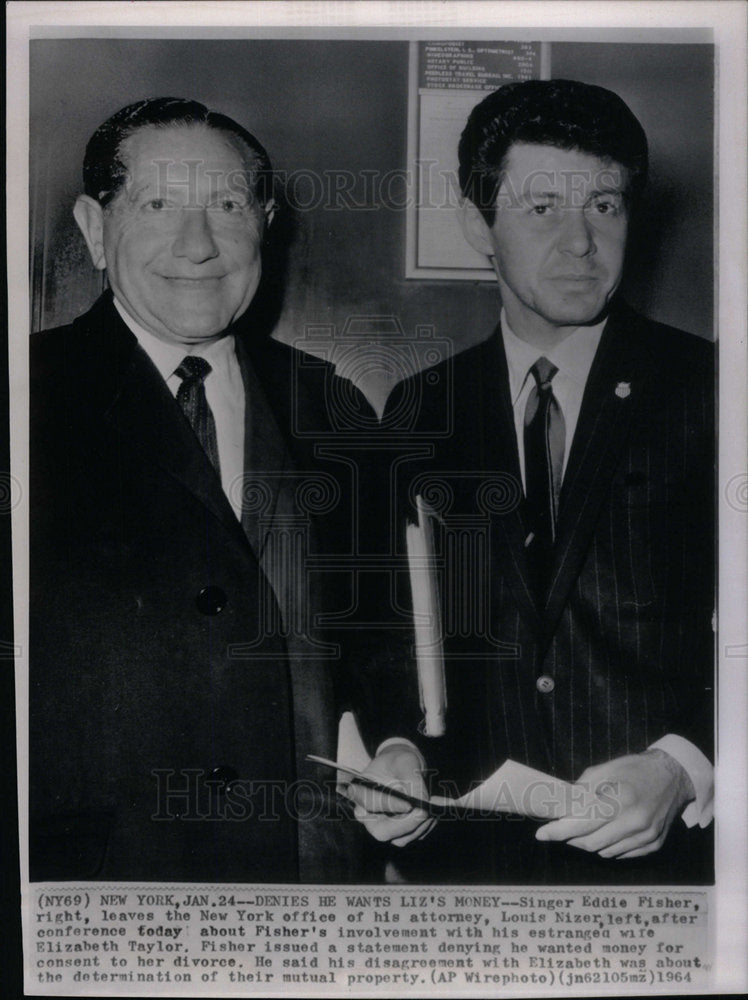 1964 Press Photo Singer Fisher Leaving Attorney Office - Historic Images