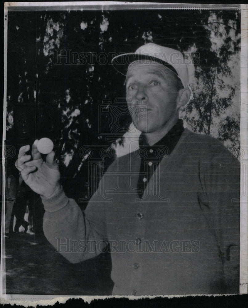 1959 Press Photo Singer Bing Crosby Plays In Pro-Am - Historic Images