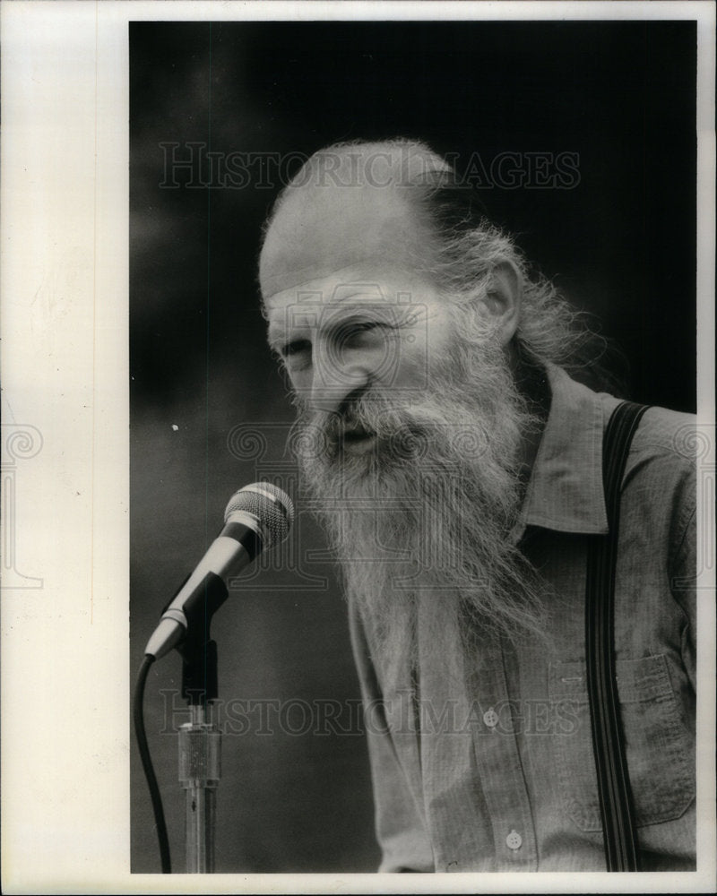 1986 Press Photo Univ Mich Prof Speaking At Protest - Historic Images