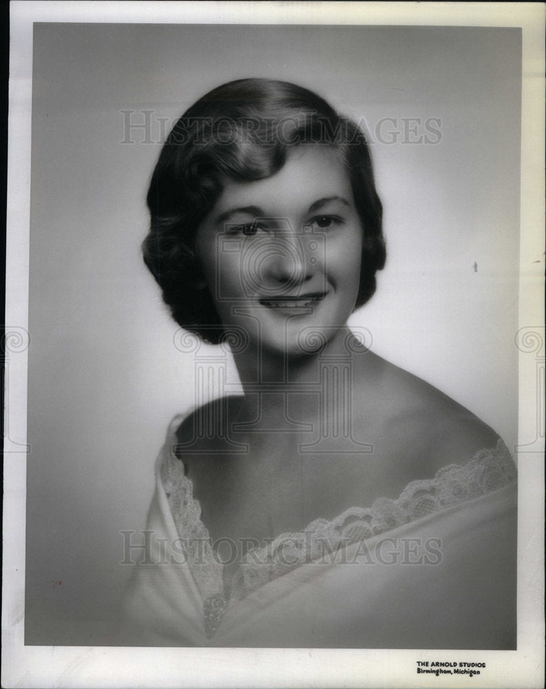 1956 Press Photo Bonnie Lou McNaughton - Historic Images