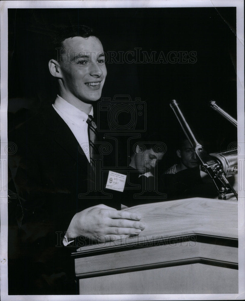 1956 Press Photo James Turnbull Jr achievers speaker - Historic Images