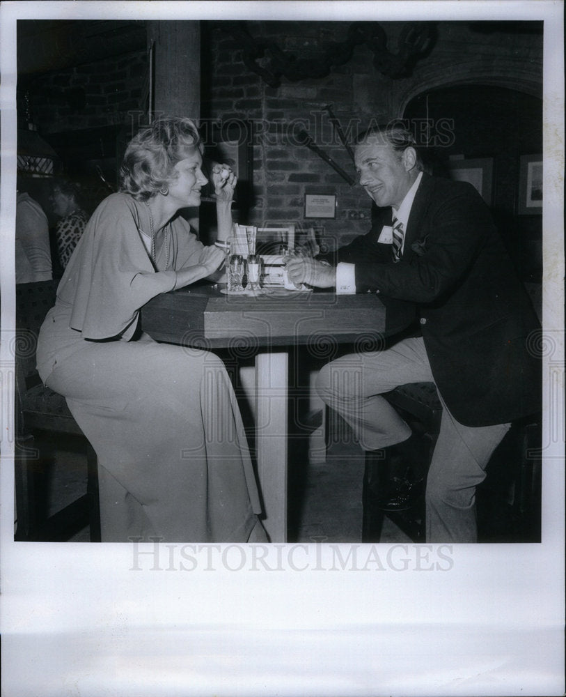 1976 Press Photo Mr. &amp; Mrs Richard Tucker - Historic Images