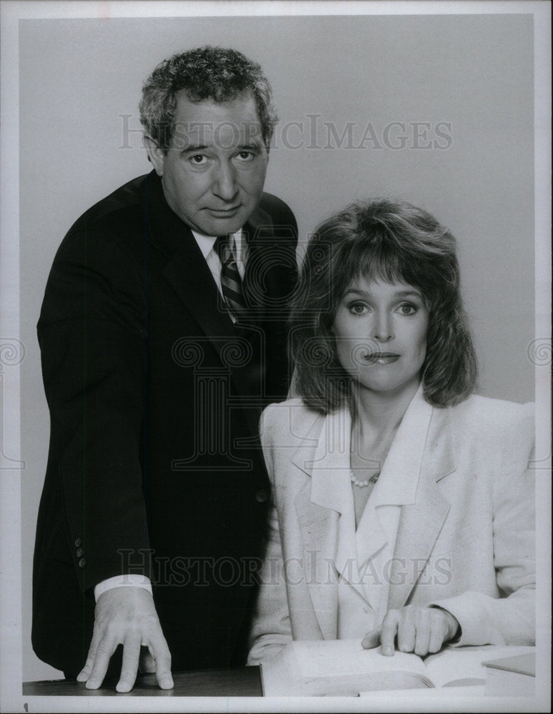 1986 Press Photo Jill Eikenberry Michael Tucker Law - Historic Images