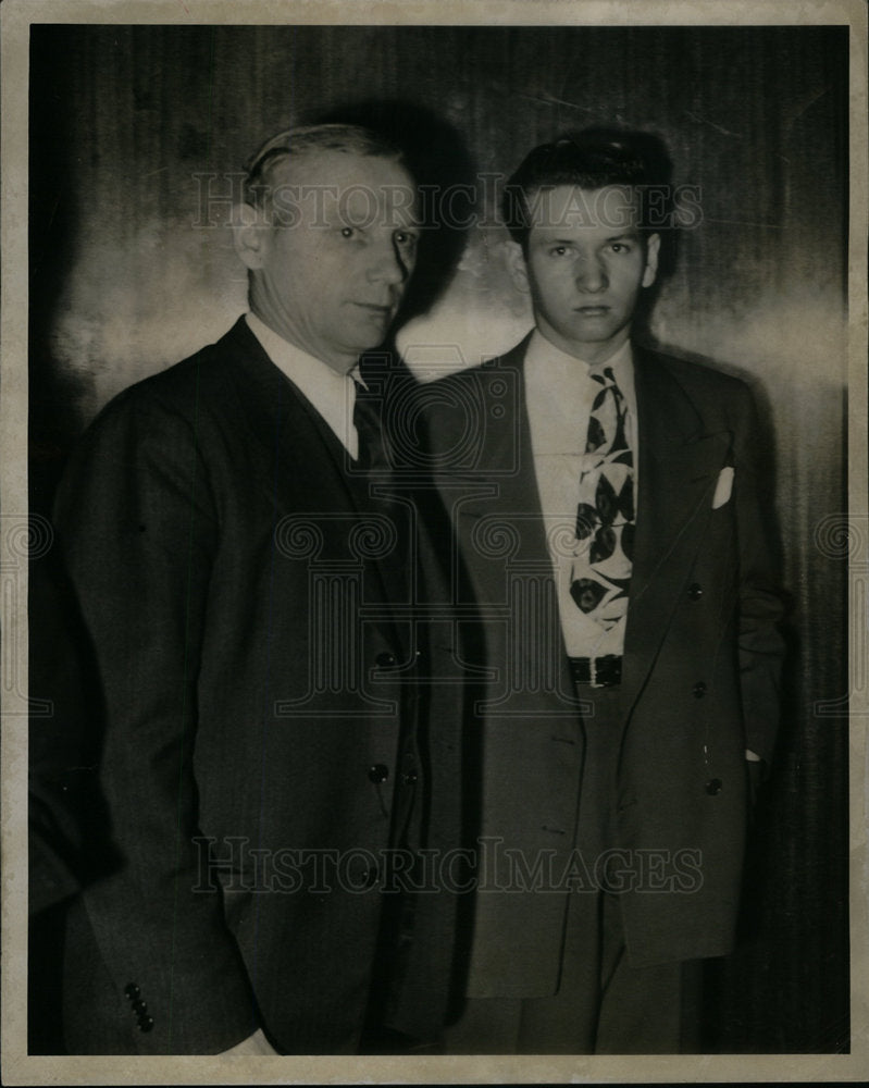 1944 Press Photo deputy Glowacz Miller Turner murder - Historic Images