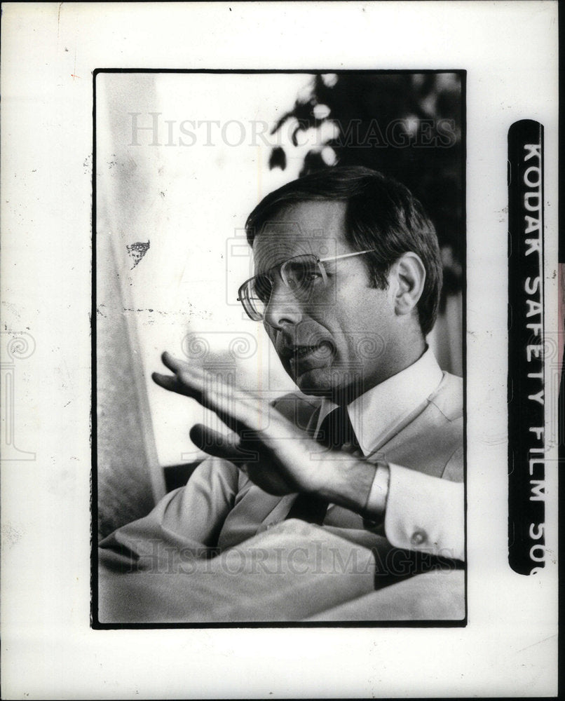 1981 Press Photo William Agee Chairman Board Bendix - Historic Images